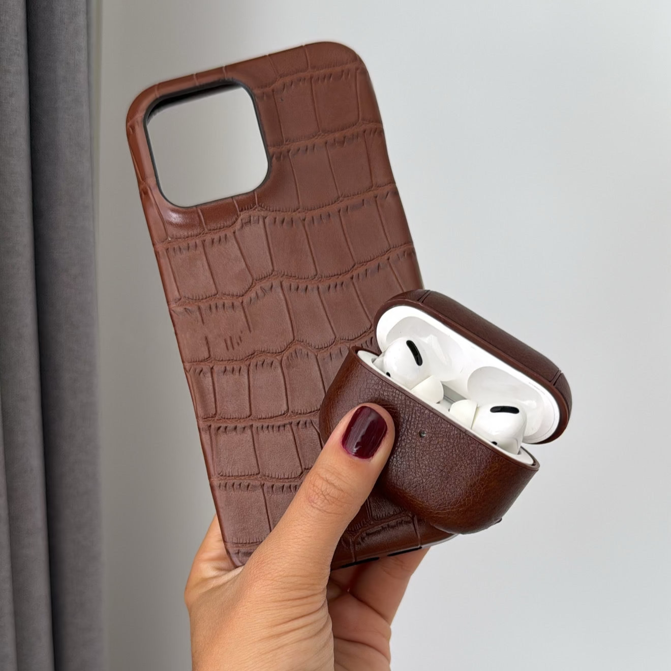 ESTUCHE PARA AIRPODS