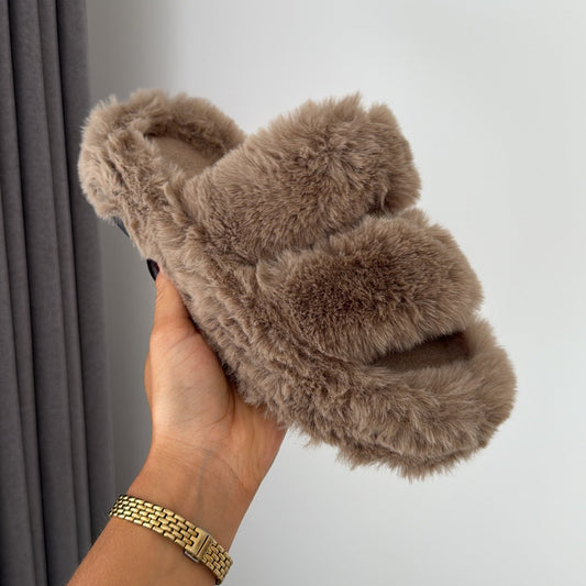 PANTUFLA LUCIANA CAFE