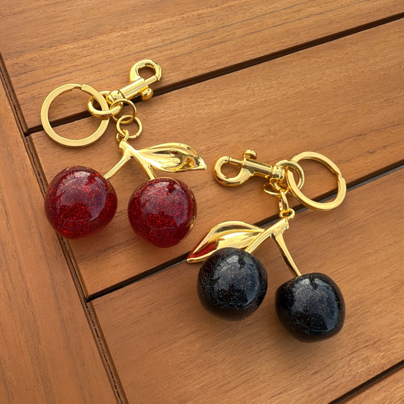 LLAVERO CEREZA