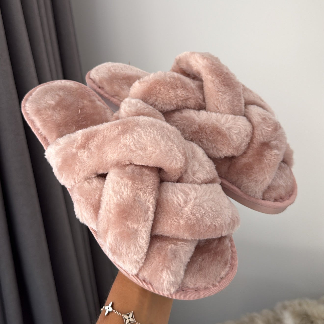 PANTUFLAS COZY ROSSÉ