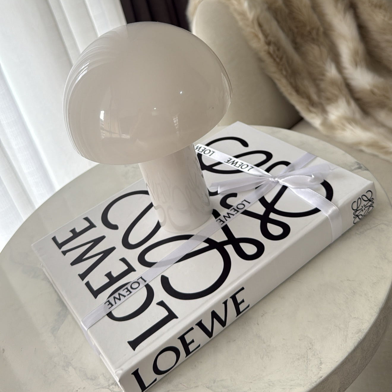 LIBRO LOEWE