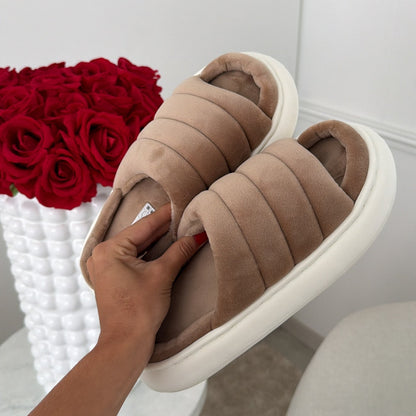 Pantuflas Eloisa Latte