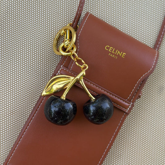 LLAVERO CEREZA