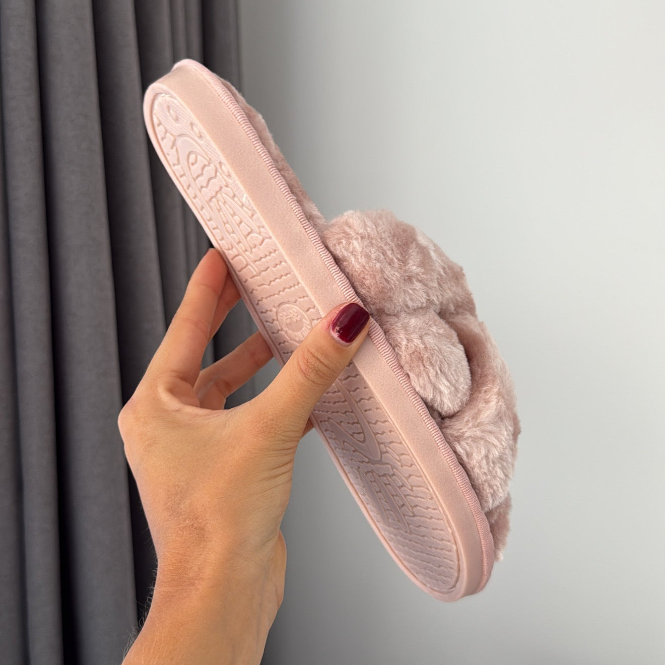 PANTUFLAS COZY ROSSÉ