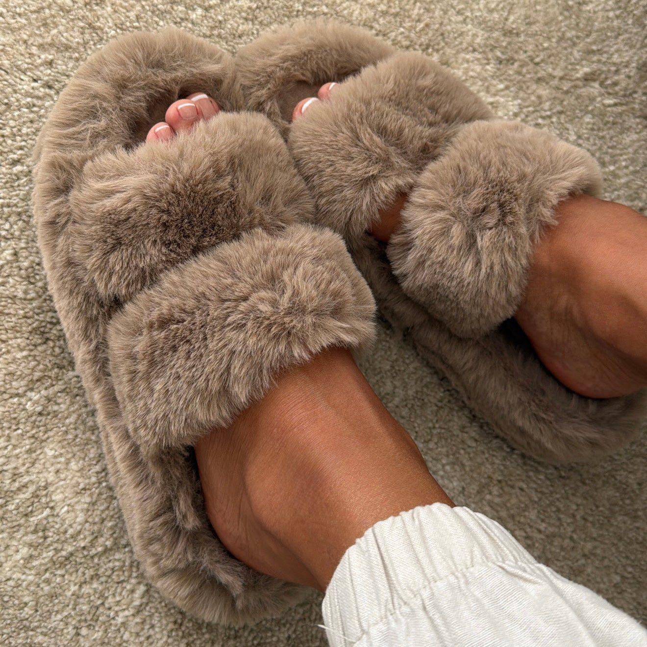 PANTUFLA LUCIANA CAFE
