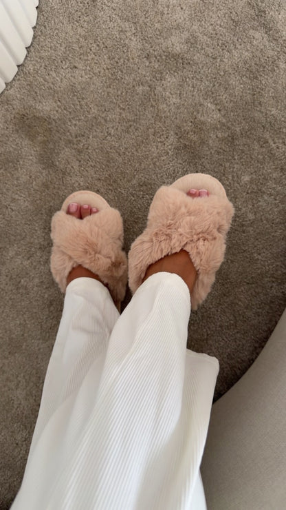 Pantuflas Clásicas Cappuccino